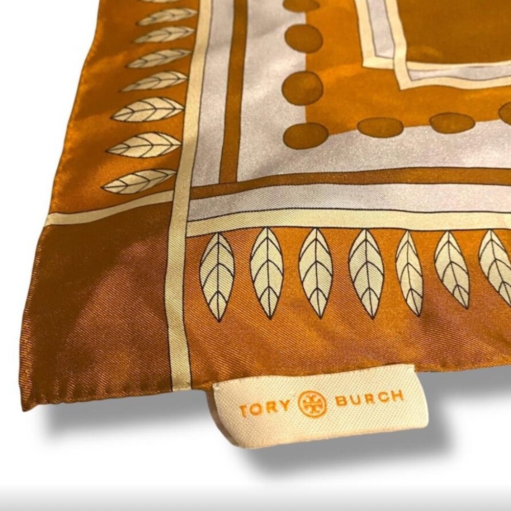 Bundle Tory Burch Orange Scarf and Necklace - Picture 3 of 9